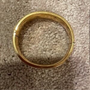 1930’s Carl Art Vintage etched gold filled bangle wide hinged